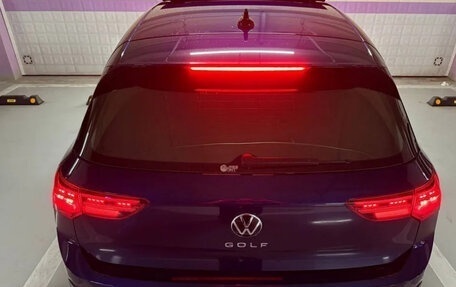 Volkswagen Golf VIII, 2022 год, 1 940 020 рублей, 4 фотография