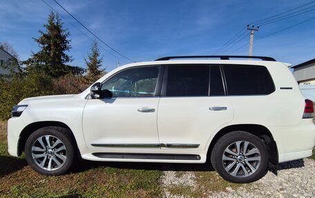 Toyota Land Cruiser 200, 2020 год, 8 200 000 рублей, 2 фотография