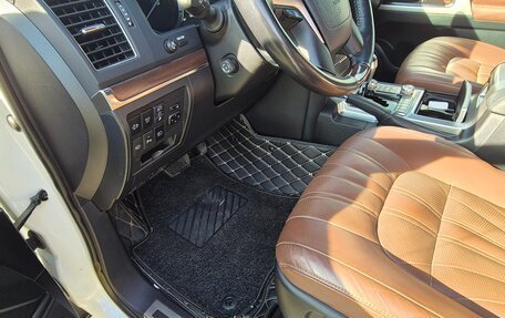 Toyota Land Cruiser 200, 2020 год, 8 200 000 рублей, 18 фотография
