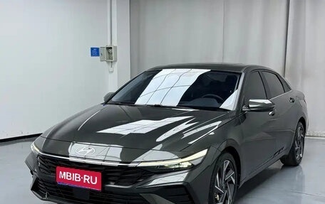 Hyundai Elantra, 2023 год, 1 482 010 рублей, 1 фотография