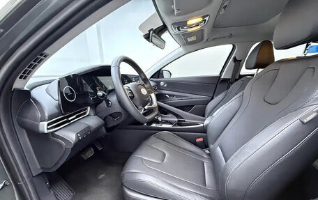 Hyundai Elantra, 2023 год, 1 482 010 рублей, 4 фотография
