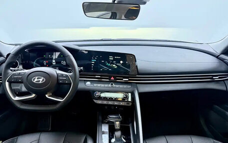 Hyundai Elantra, 2023 год, 1 482 010 рублей, 6 фотография