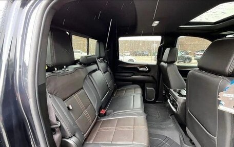 Chevrolet Silverado, 2024 год, 7 999 999 рублей, 27 фотография
