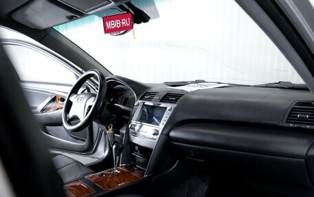 Toyota Camry, 2008 год, 1 099 000 рублей, 18 фотография