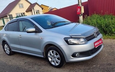 Volkswagen Polo VI (EU Market), 2013 год, 700 000 рублей, 1 фотография