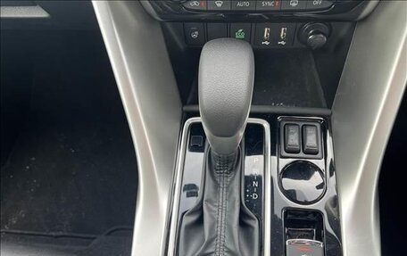 Mitsubishi Eclipse Cross, 2023 год, 2 130 000 рублей, 6 фотография