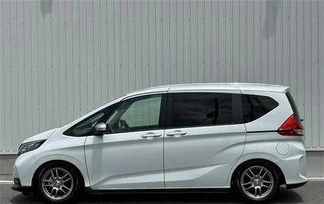 Honda Freed II, 2023 год, 1 381 000 рублей, 2 фотография