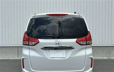 Honda Freed II, 2023 год, 1 381 000 рублей, 5 фотография