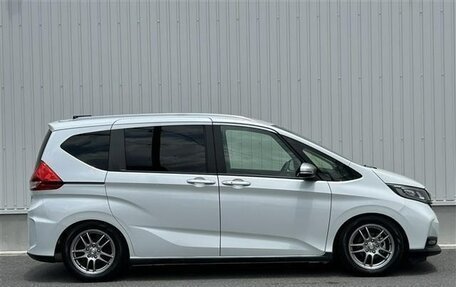 Honda Freed II, 2023 год, 1 381 000 рублей, 4 фотография