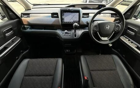 Honda Freed II, 2023 год, 1 381 000 рублей, 8 фотография