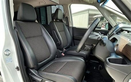 Honda Freed II, 2023 год, 1 381 000 рублей, 9 фотография