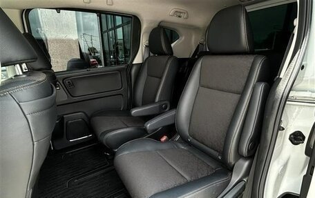 Honda Freed II, 2023 год, 1 381 000 рублей, 12 фотография