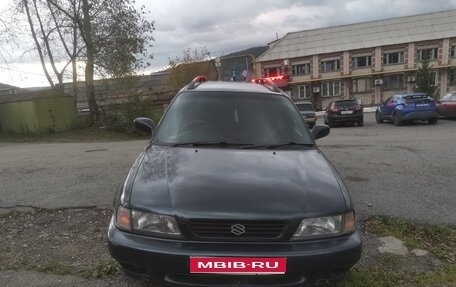Suzuki Cultus III рестайлинг, 1996 год, 125 000 рублей, 1 фотография