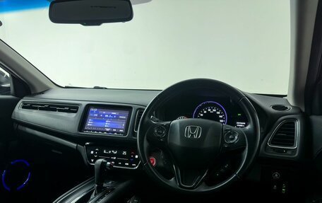 Honda Vezel, 2020 год, 2 400 000 рублей, 11 фотография