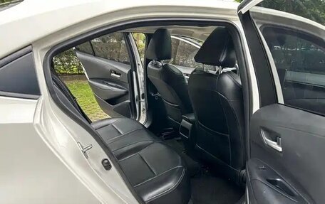 Toyota Corolla, 2022 год, 1 329 000 рублей, 6 фотография