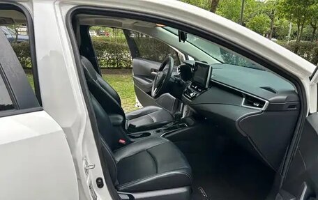 Toyota Corolla, 2022 год, 1 329 000 рублей, 7 фотография