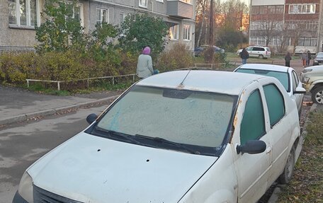 Renault Logan I, 2005 год, 124 999 рублей, 2 фотография