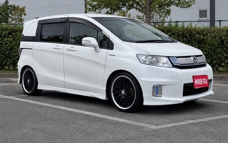 Honda Freed I, 2016 год, 784 000 рублей, 1 фотография