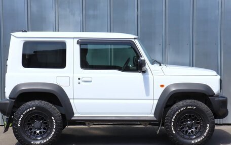 Suzuki Jimny, 2023 год, 1 725 000 рублей, 4 фотография