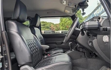 Suzuki Jimny, 2022 год, 1 765 000 рублей, 9 фотография