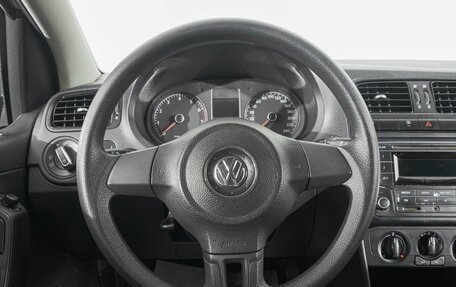 Volkswagen Polo VI (EU Market), 2013 год, 749 000 рублей, 15 фотография