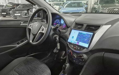 Hyundai Solaris II рестайлинг, 2016 год, 985 000 рублей, 7 фотография