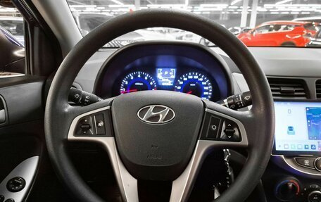 Hyundai Solaris II рестайлинг, 2016 год, 985 000 рублей, 10 фотография