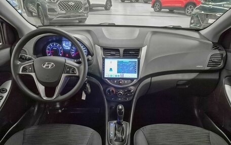 Hyundai Solaris II рестайлинг, 2016 год, 985 000 рублей, 8 фотография