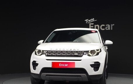 Land Rover Discovery Sport I рестайлинг, 2018 год, 2 000 000 рублей, 3 фотография