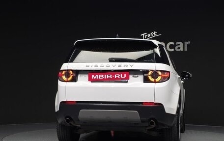 Land Rover Discovery Sport I рестайлинг, 2018 год, 2 000 000 рублей, 4 фотография