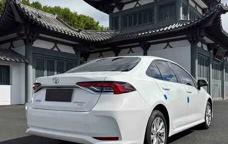 Toyota Corolla, 2023 год, 1 320 000 рублей, 6 фотография