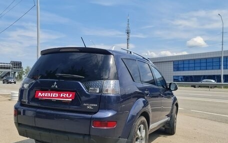 Mitsubishi Outlander III рестайлинг 3, 2008 год, 880 000 рублей, 4 фотография
