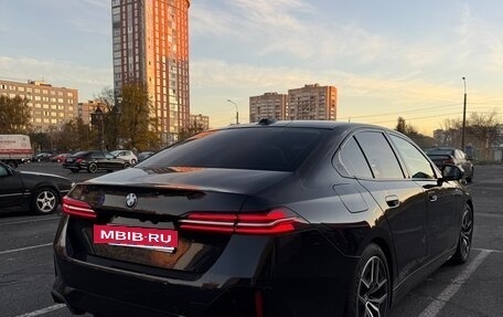 BMW 5 серия, 2025 год, 7 800 000 рублей, 3 фотография