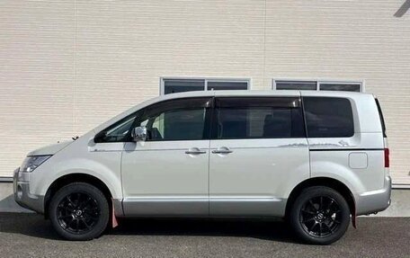 Mitsubishi Delica D:5 I, 2018 год, 1 998 000 рублей, 2 фотография