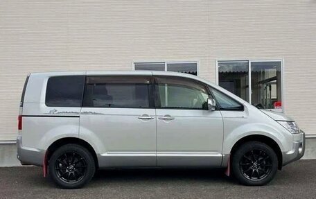 Mitsubishi Delica D:5 I, 2018 год, 1 998 000 рублей, 6 фотография