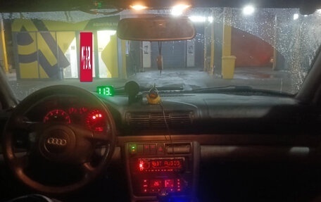 Audi A4, 1997 год, 300 000 рублей, 13 фотография