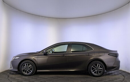 Toyota Camry, 2022 год, 3 200 000 рублей, 8 фотография