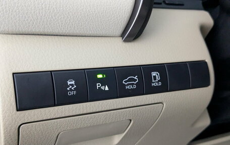 Toyota Camry, 2022 год, 3 200 000 рублей, 21 фотография