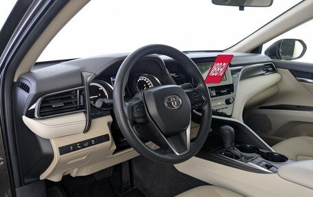 Toyota Camry, 2022 год, 3 200 000 рублей, 18 фотография
