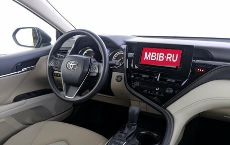 Toyota Camry, 2022 год, 3 200 000 рублей, 29 фотография