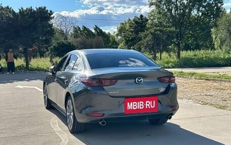 Mazda 3, 2022 год, 1 400 000 рублей, 5 фотография
