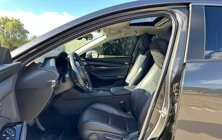 Mazda 3, 2022 год, 1 400 000 рублей, 8 фотография