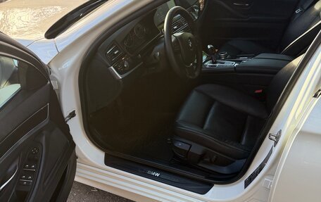 BMW 5 серия, 2011 год, 1 600 000 рублей, 9 фотография