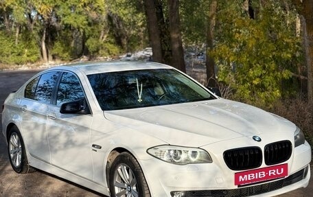 BMW 5 серия, 2011 год, 1 600 000 рублей, 3 фотография