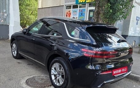 Genesis GV70, 2021 год, 4 200 000 рублей, 3 фотография