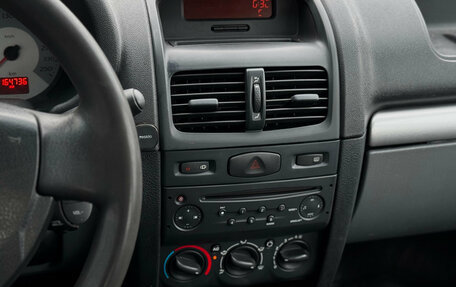 Renault Symbol I, 2006 год, 239 000 рублей, 17 фотография