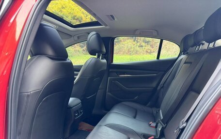 Mazda 3, 2022 год, 1 285 000 рублей, 11 фотография