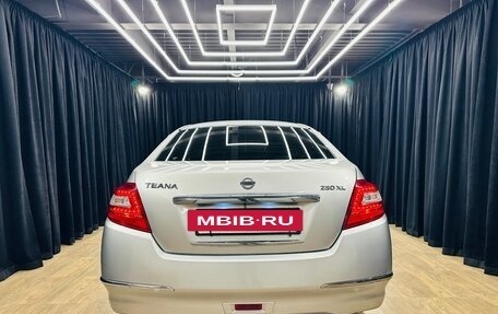 Nissan Teana, 2010 год, 1 099 000 рублей, 5 фотография
