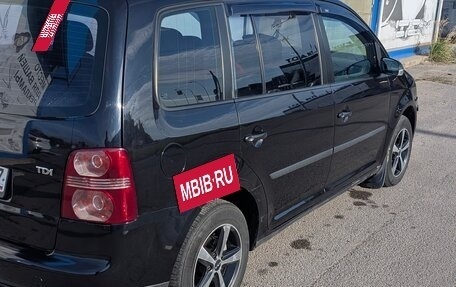 Volkswagen Touran III, 2008 год, 500 000 рублей, 6 фотография