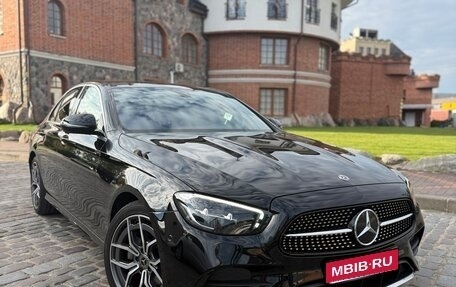 Mercedes-Benz E-Класс, 2021 год, 4 199 000 рублей, 1 фотография